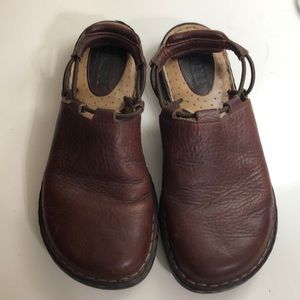 Born size 9 sandals.